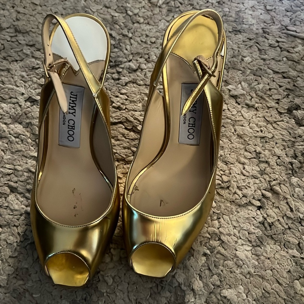 Jimmy Choo size 37 metallic heels